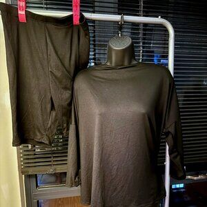 Fashion Nova 2pc Athleisure Wear Set with Backless Tee and Shorts